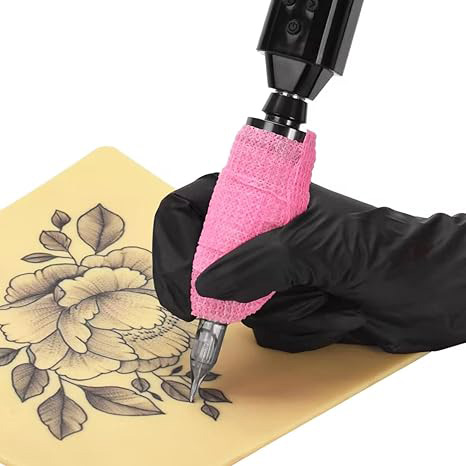 Benda autoadesiva per bendaggio coesivo con impugnatura per tatuaggio